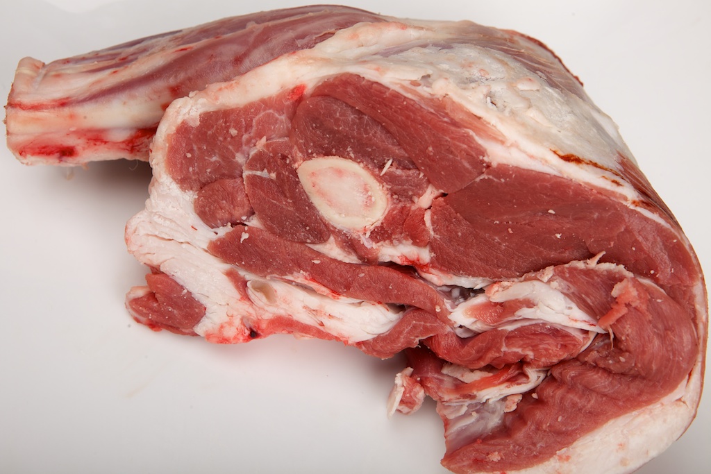 Lamb Shoulder 3 lb-pack